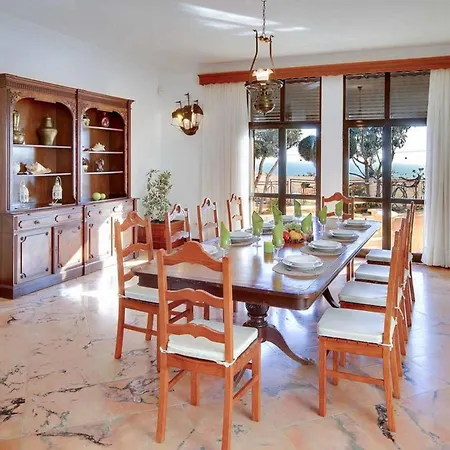 Albuar Mit Eigenem Pool By Interhome *